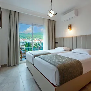 Golden Orange Aparthotel
