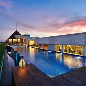 https://mega-boutique-hotel-and-spa.ubudhotelsnow.com
